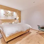 Boutique Beau Отель Шампери