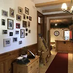 Boutique Beau 3* Шампери