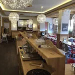 Отель Boutique Beau
