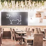 Отель Boutique Beau