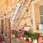 Отель Boutique Beau Шампери